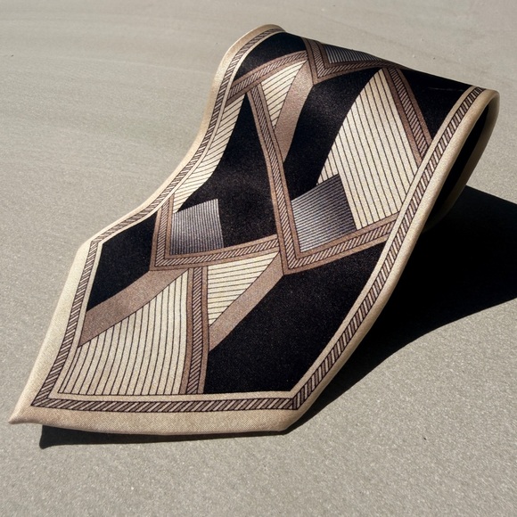 Piattelli Other - Piattelli Black and Brown Geometric Tie